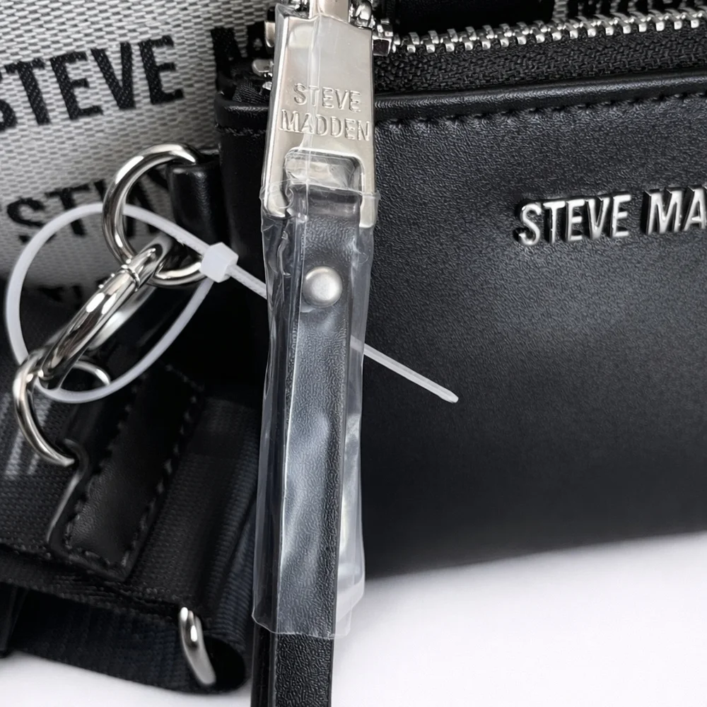 🆕️Steve Madden Baramina Weekender Duffle Bag Black White Travel Tote + Pouch